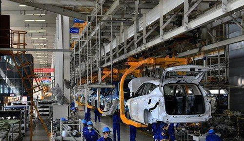 向合資車企發起最后的總攻后,比亞迪卻被國產車企圍剿