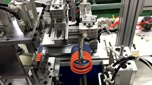 最新研發(fā) 硅膠密封圈自動切粘對接機 恒超自動化,最新技術專利產(chǎn)品